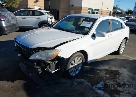 2013 Chrysler 200 Touring from USA, damaged, VIN 1C3CCBBB1DN764497
